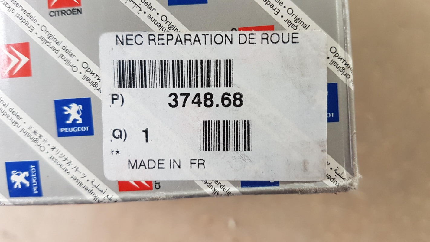 Original OE Peugeot Radnabe 374868