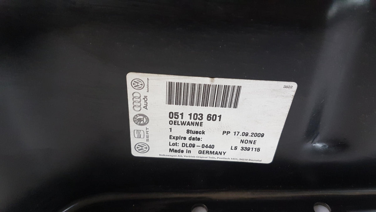 Original VW Caddy II (9K/9U) Golf 2 3 Polo 3 6K SEAT Toledo I Ölwanne 051103601