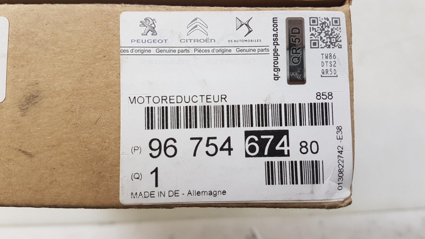 Original PEUGEOT 308 SW I 2012 > Wischermotor Vorne Links 9675467480