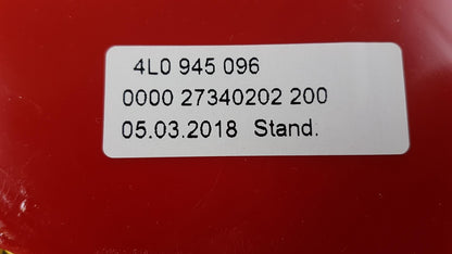 Original AUDI Q7 I Stoßfänger Schlussleuchte rechts 4L0945096