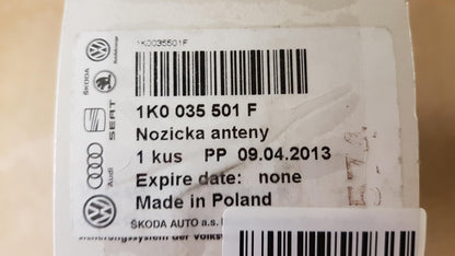 Original OE Volkswagen Antennenfuss 1K0035501F