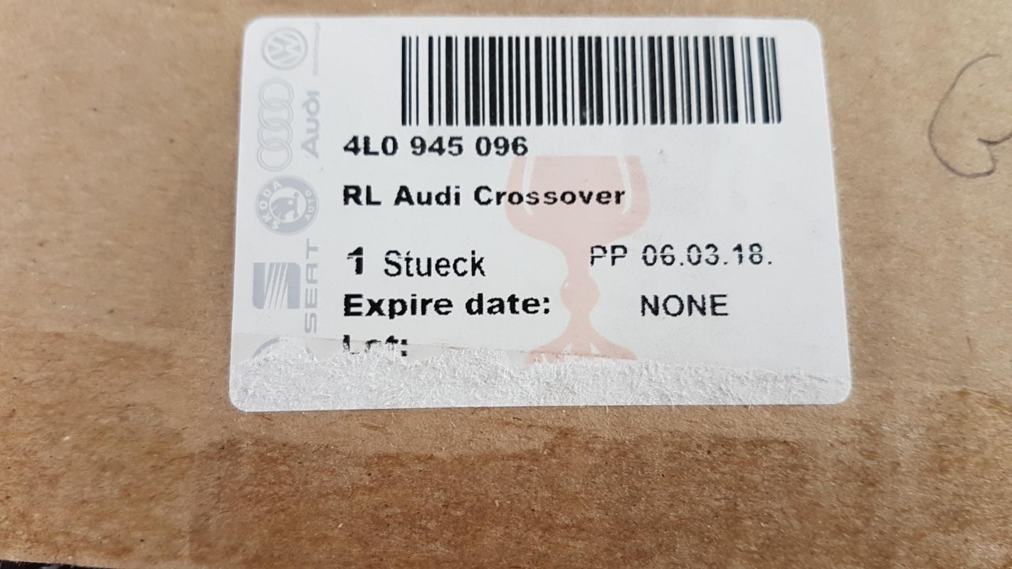 Original AUDI Q7 I Stoßfänger Schlussleuchte rechts 4L0945096