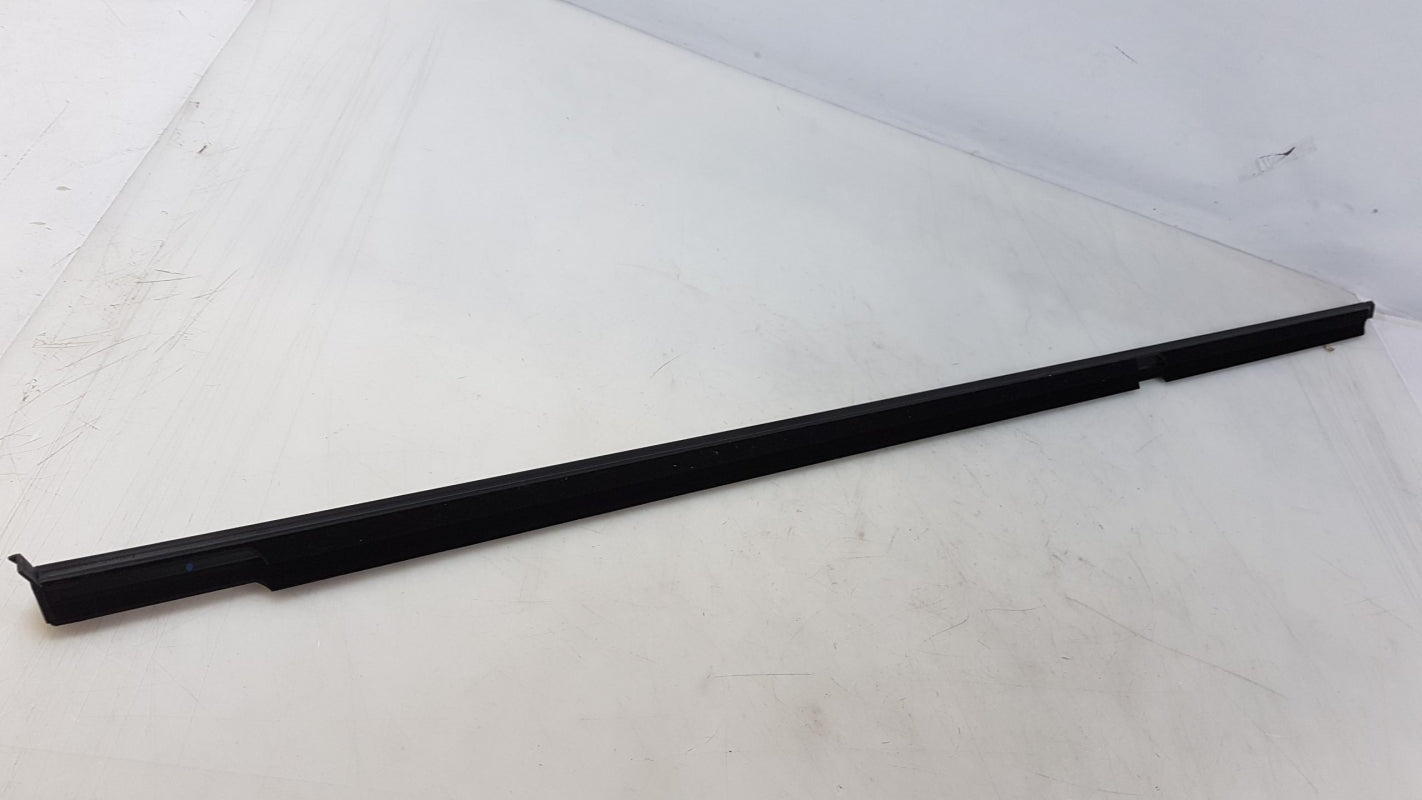 Original MERCEDES-BENZ S-klasse W221 Tür Zierleiste hinten links A2216903780