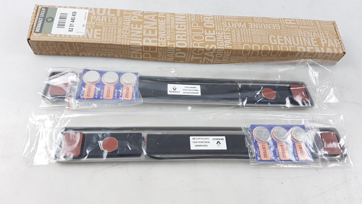 Original RENAULT Twingo III Arkana Einstiegsleisten Satz 2 Stück 8201440409