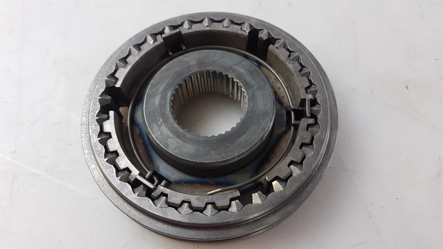 Original OE Volkswagen Schaltgetriebe Synchronizer Nabe 02J311241F
