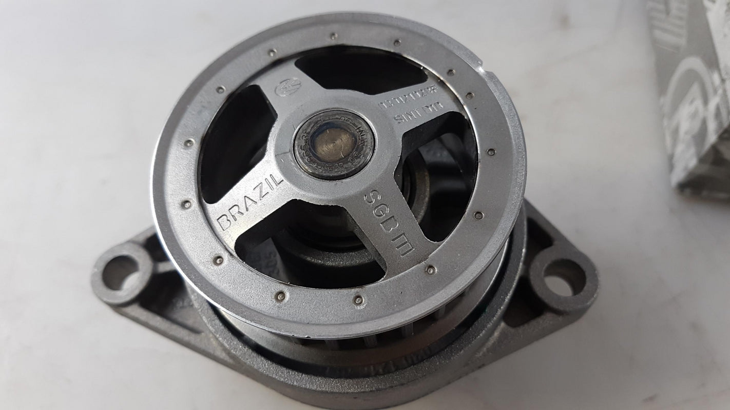 Original VW Golf Polo Vento Suran SEAT Cordoba Vario Wasserpumpe 030121016
