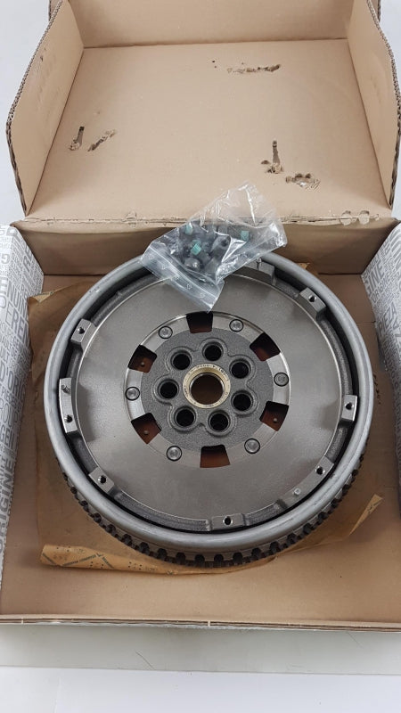 Original RENAULT Laguna II Megane II III Scenic III 1.9DCI flywheel 7701474136 