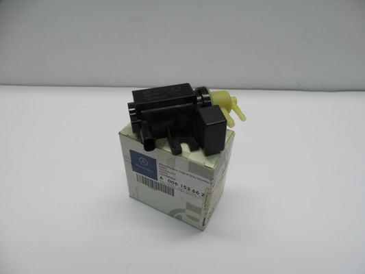 Original MERCEDES-BENZ A-Klasse Sprinter Abgassteuerung Druckwandler A0061536628
