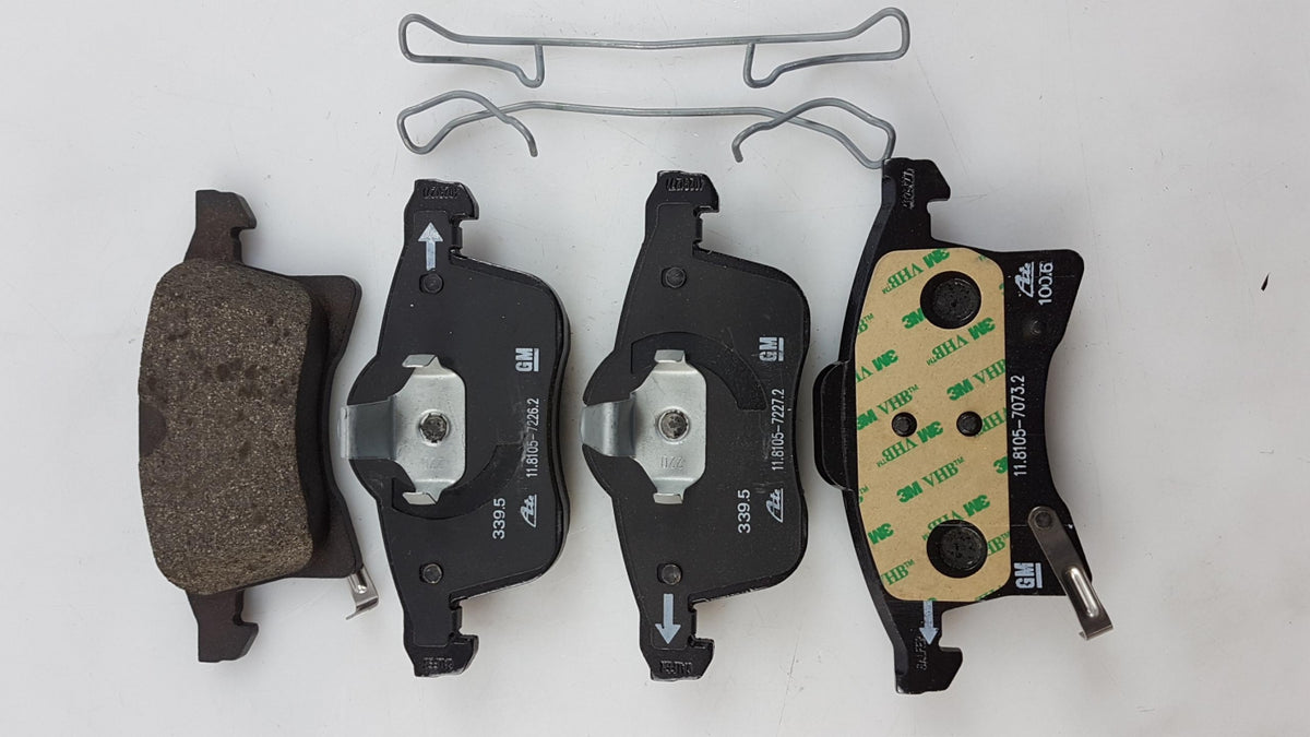Original OPEL Adam Corsa-D Corsa-E Meriva-A Meriva-B Bremsbeläge vorne 93189698