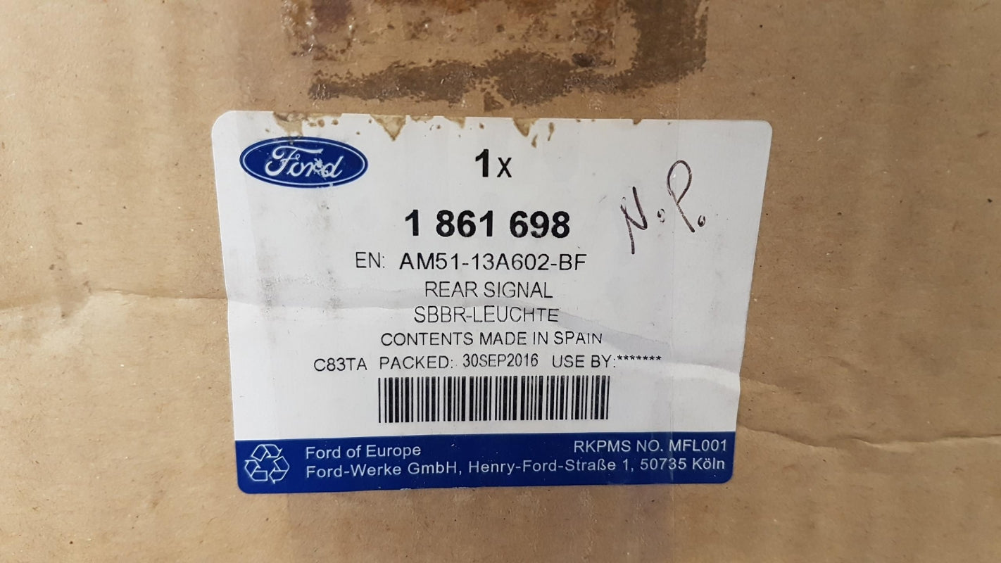 Original FORD C-MAX 2011-2015 Heckleuchte Rechts 1861698