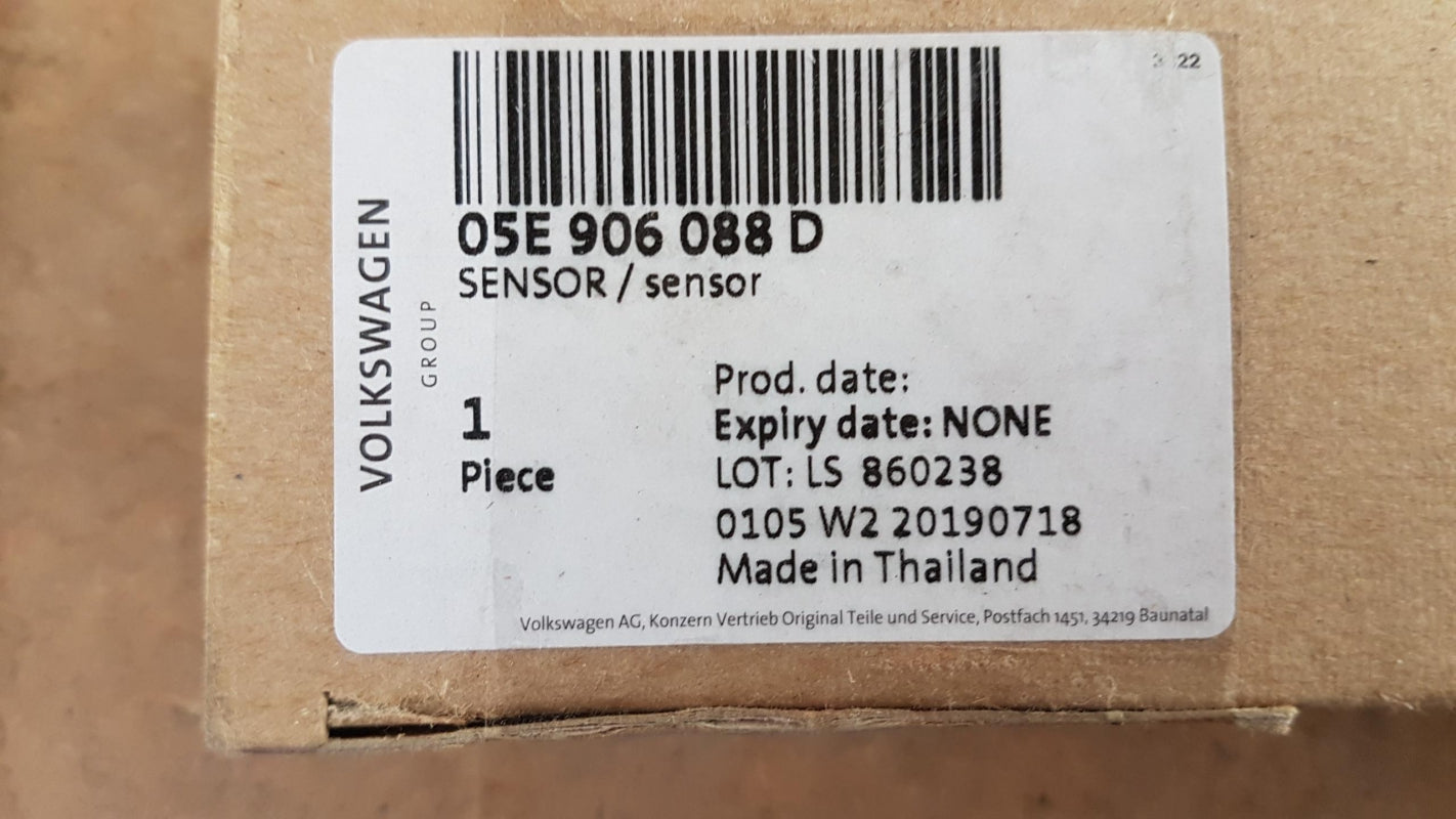 Original OE Volkswagen Abgastemperaturgeber 05E906088D