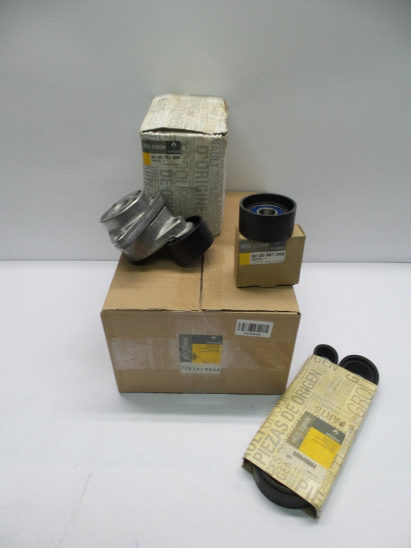 Original RENAULT Master II Trafic II Keilrippenriemensatz mit Rollen 7701477608