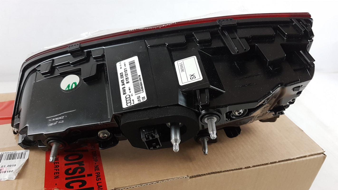 Original AUDI A4 B9 (8W) LED Kombinationsrücklicht Links 8W9945093