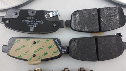 Original OPEL Astra-J Mokka Bremsscheibensatz mit Bremsbeläge hinten 95516915