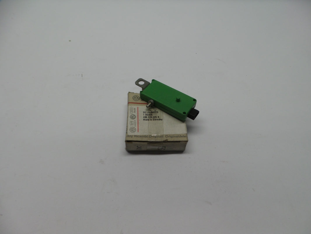 Original AUDI A3 A4 A6 RS6 VW Touareg Antennenverstärker grün 4B5035225B