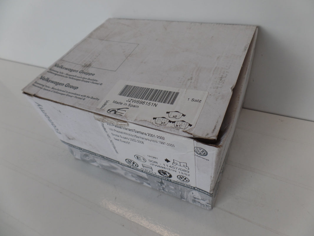 Original VW Passat B5 SKODA Superb B5 SEAT Exeo Bremsbeläge vorne JZW698151N