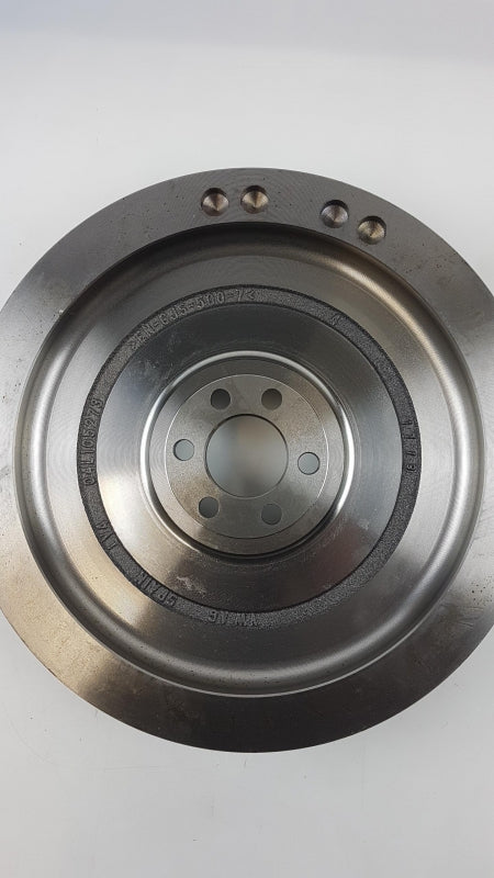 Original AUDI A1 (8X) 15-18 VW Polo V (6R) 15-18 Schwungrad 1.4 TDi 04B105269A