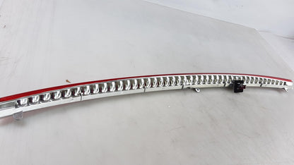 Original MERCEDES-BENZ E220 E300 E350 Zusatzbremsleuchte Hinten A2128200156