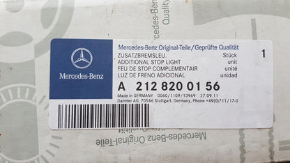 Original MERCEDES-BENZ E220 E300 E350 Zusatzbremsleuchte Hinten A2128200156