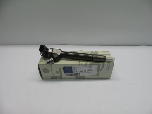 Original MERCEDES-BENZ W203 W210 C209 CL203 Einspritzdüse diesel A613070098787
