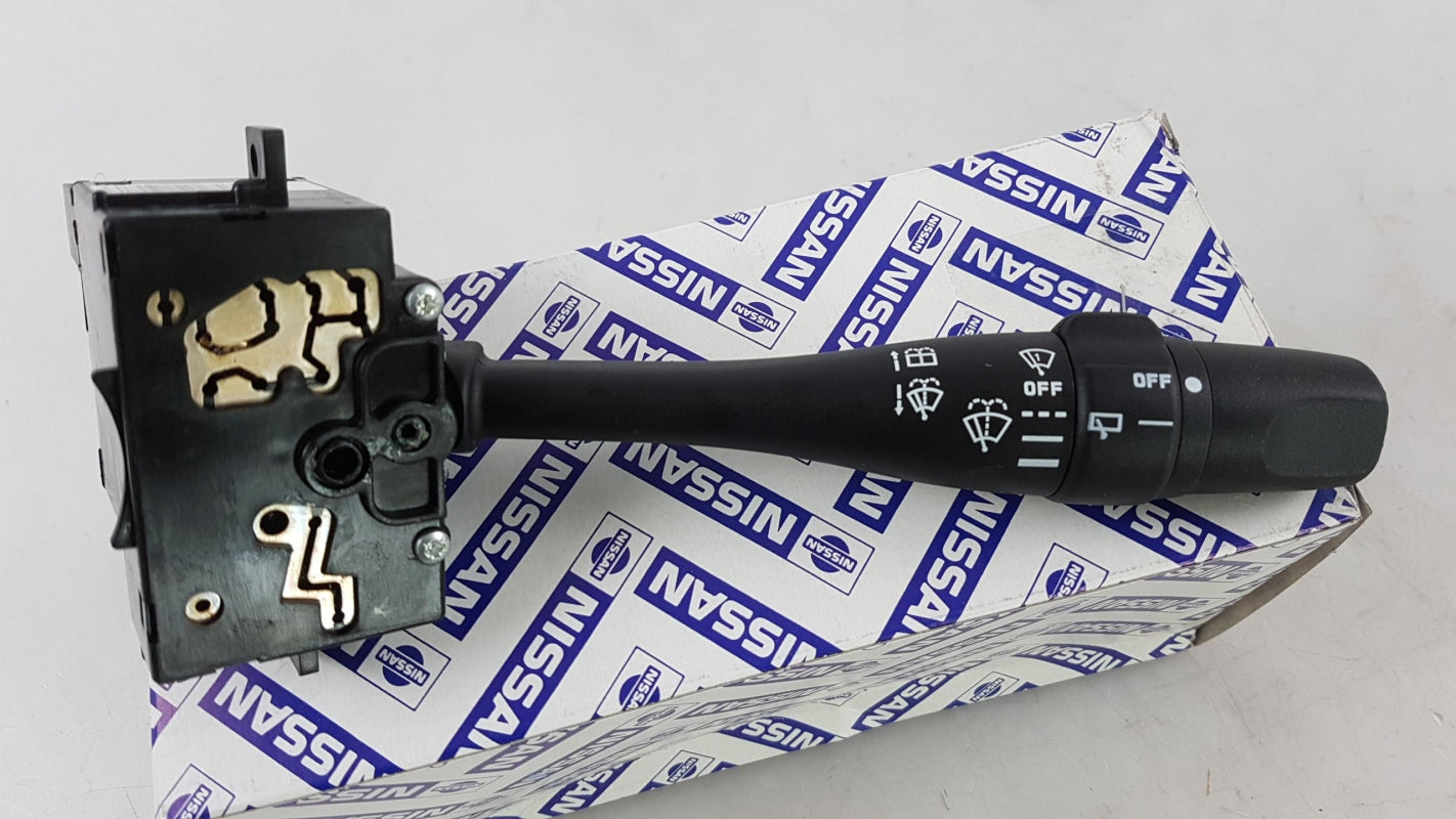 Original OE NISSAN Lenkstockschalter 252602F016