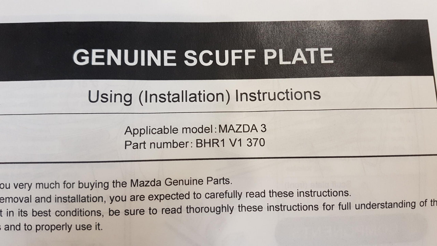 Original MAZDA3 '13-'18 Einstiegsleistensatz 4-teilig Edelstahl BHR1V1370