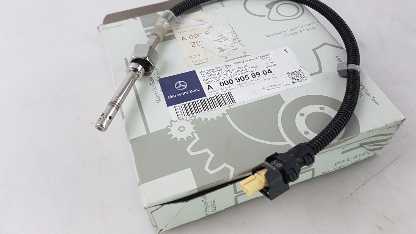 Original MERCEDES-BENZ GLC C253 X253 Abgastemperaturgeber A0009058904