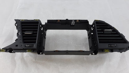 Original SEAT Leon 2013-2021 Luftdüse Ausströmer Mitte 5F18209511QB