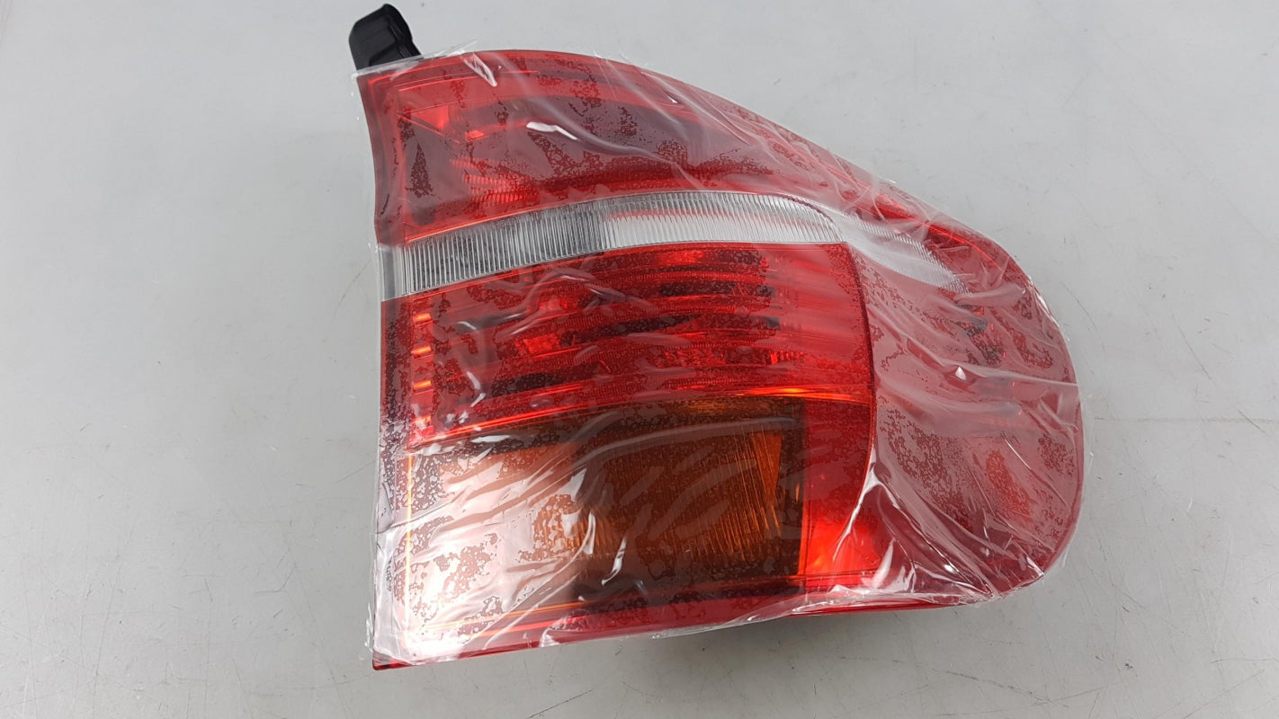 Original BMW X5 E70 Heckleuchte Rückleuchte Hinten Rechts 63217200818