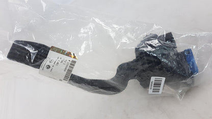 Original OPEL Corsa-D Adam 2013-2019 Gaspedal 13305806