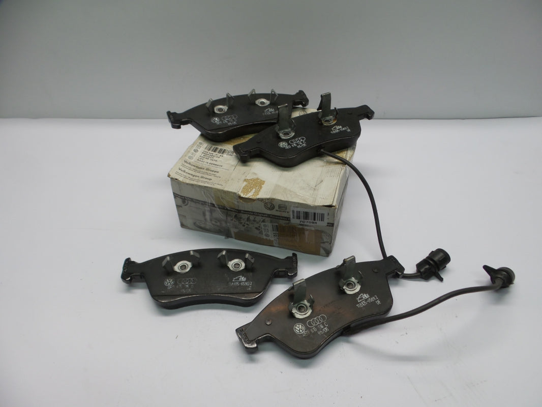 Original AUDI A8 S8 Quattro Bremsbeläge Bremsklötze vorne 360X34mm 4D0698151AB