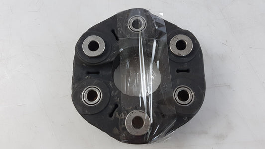 Original BMW E81 E87 E90-E93 F10 E84 F25 Kardanwelle Gelenkscheibe 26117527392