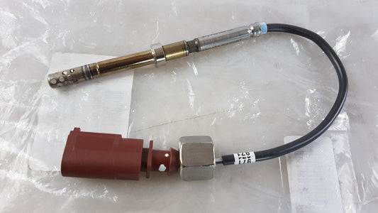 Original OE Volkswagen Abgastemperaturgeber 070906088AA