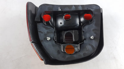 Original OE Volkswagen Heckleuchte 1H6945111