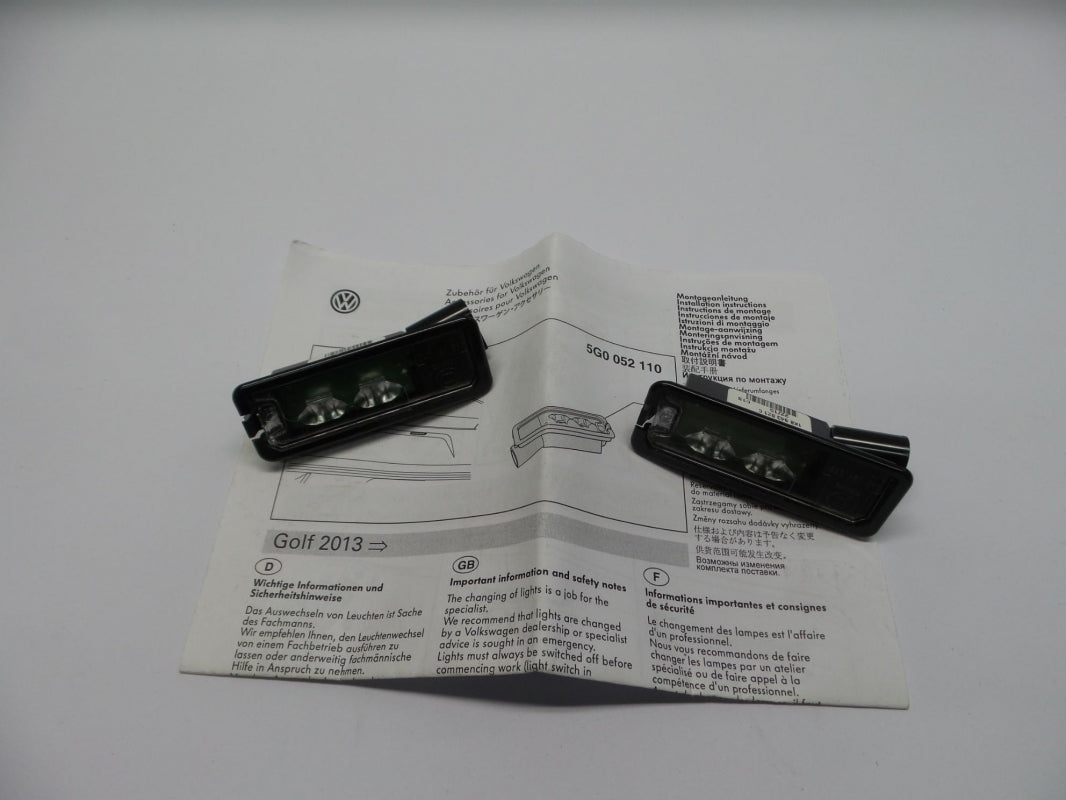 Original OE Volkswagen Kennzeichenleuchte 5G0052110