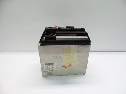 Original AUDI A6 RS6 VW Transporter Aschenbecher satinschwarz 4B0857951SB98