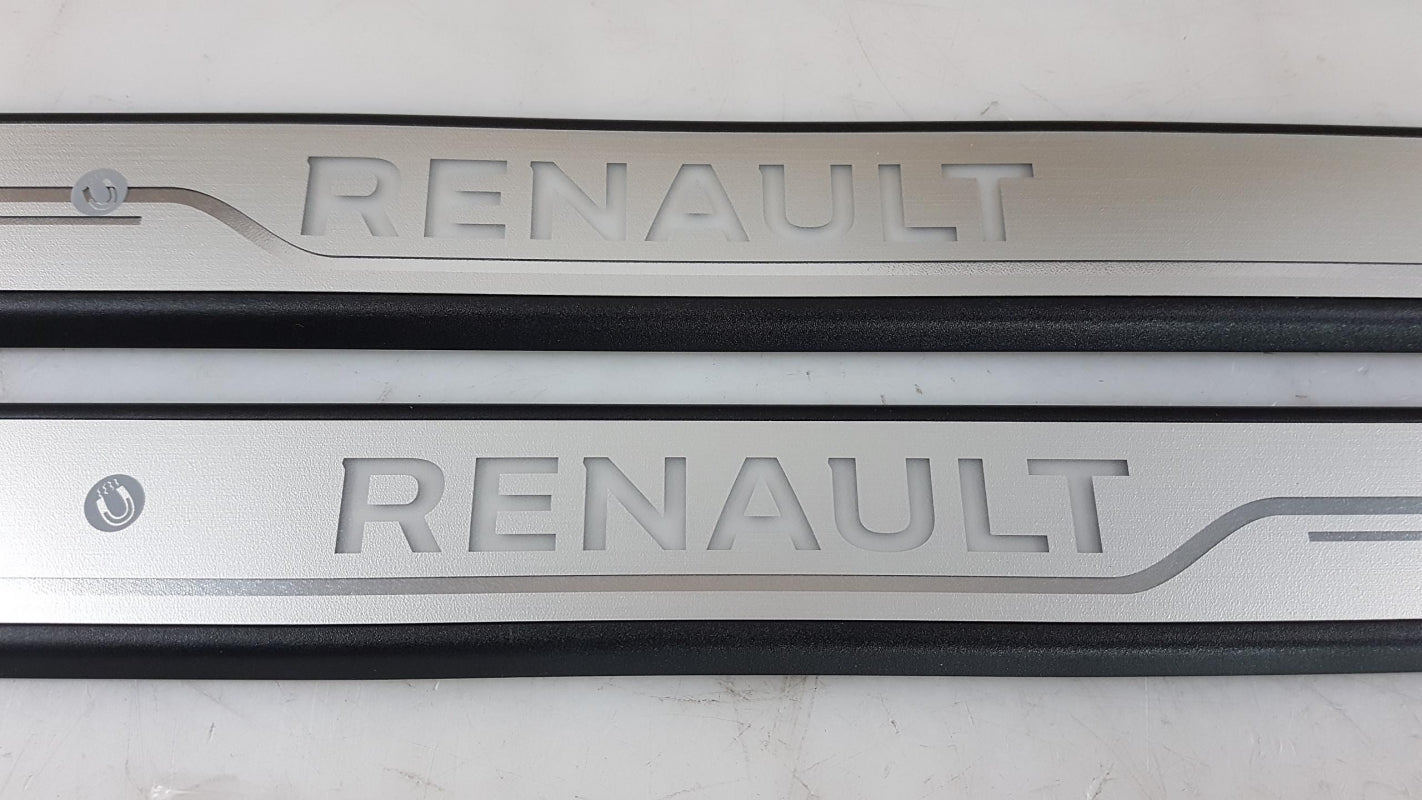 Original RENAULT Kadjar 2015 > Einstiegsleisten Satz (2 Stück) Vorne 8201726302