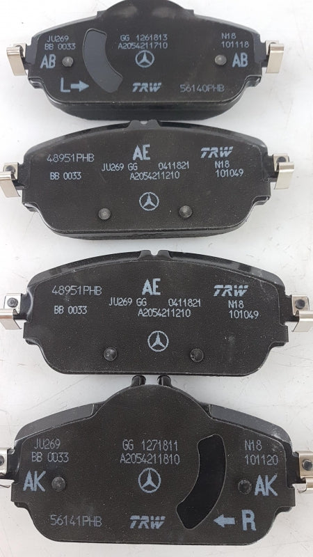 Original MERCEDES-BENZ C-Klasse W205 Bremsbeläge Vorne A0084203720