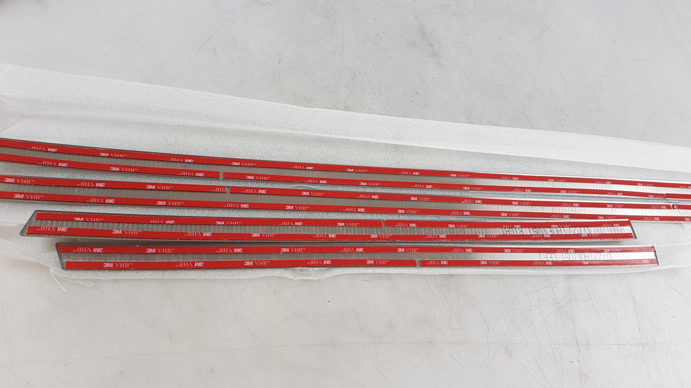 Original OE HYUNDAI/KIA Türzierleisten Satz D7271ADE10ST
