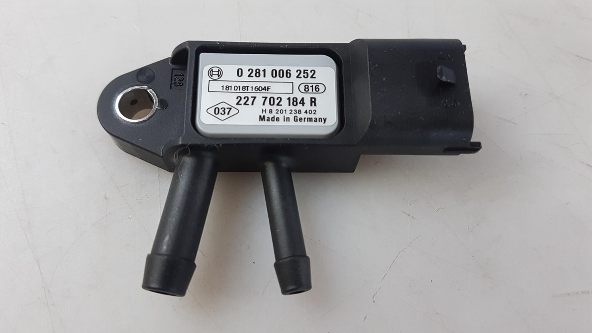 Original OE NISSAN Abgastemperaturgeber 2082700Q0G