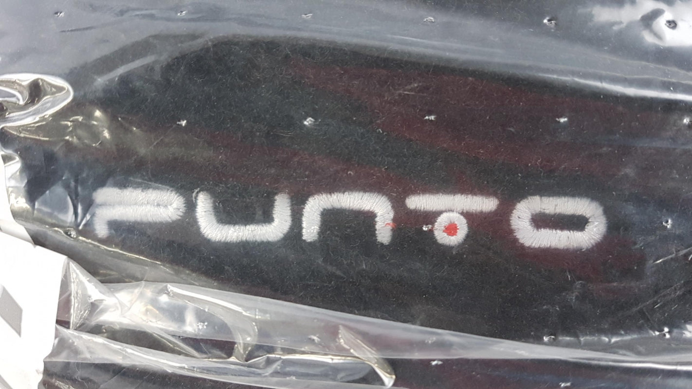 Original OE FIAT Fußmattensatz 71807941