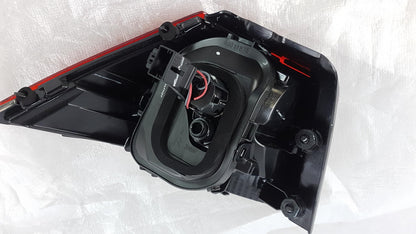 Original OE Volkswagen Heckleuchte 5G0945096