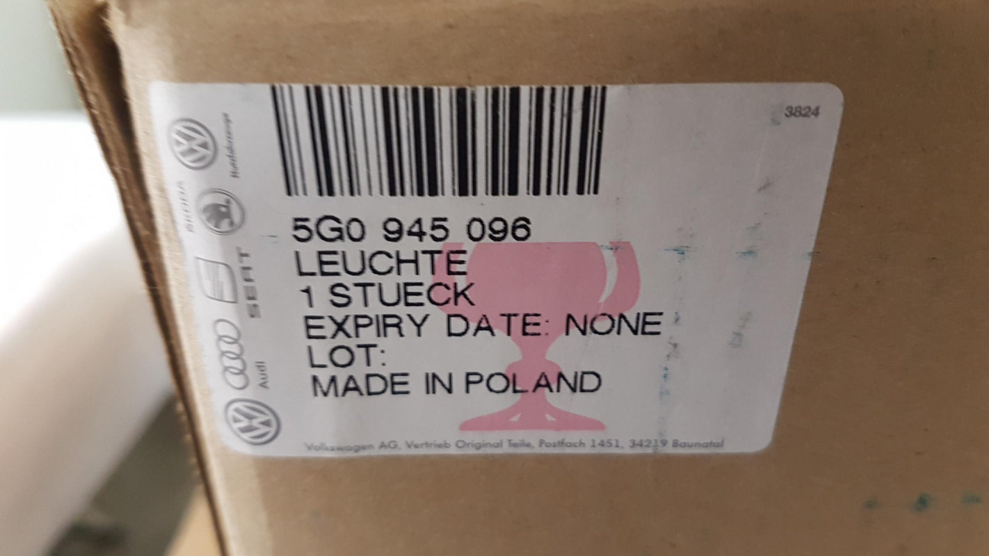 Original OE Volkswagen Heckleuchte 5G0945096