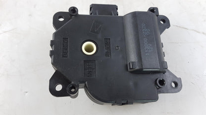 Original MITSUBISHI Grandis '04-'10 Stellelement Stellmotor Heizung 7801A087