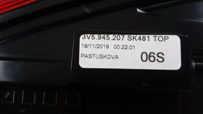 Original OE Volkswagen Heckleuchte 3V5945207