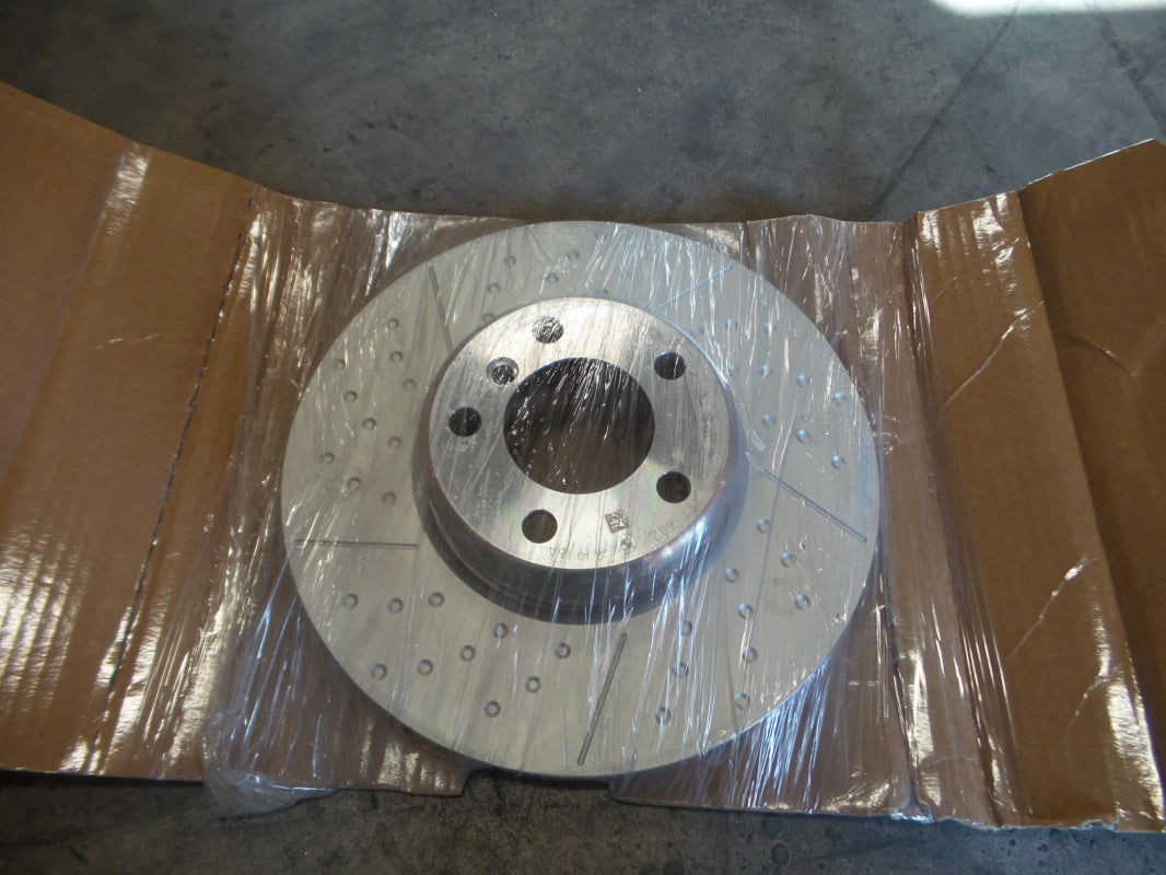 Original BMW 1er 2 er 3er 4er Bremsscheibe Leichtbau belüftet vorne 34106797602