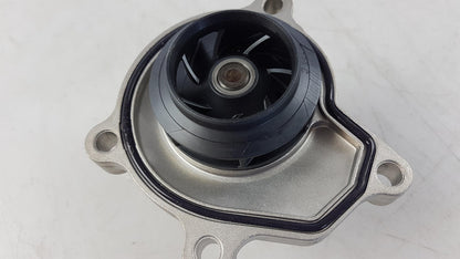 Original VW Fox Polo SKODA Fabia Rapid SEAT Ibiza 1.2i Wasserpumpe 03D121005X
