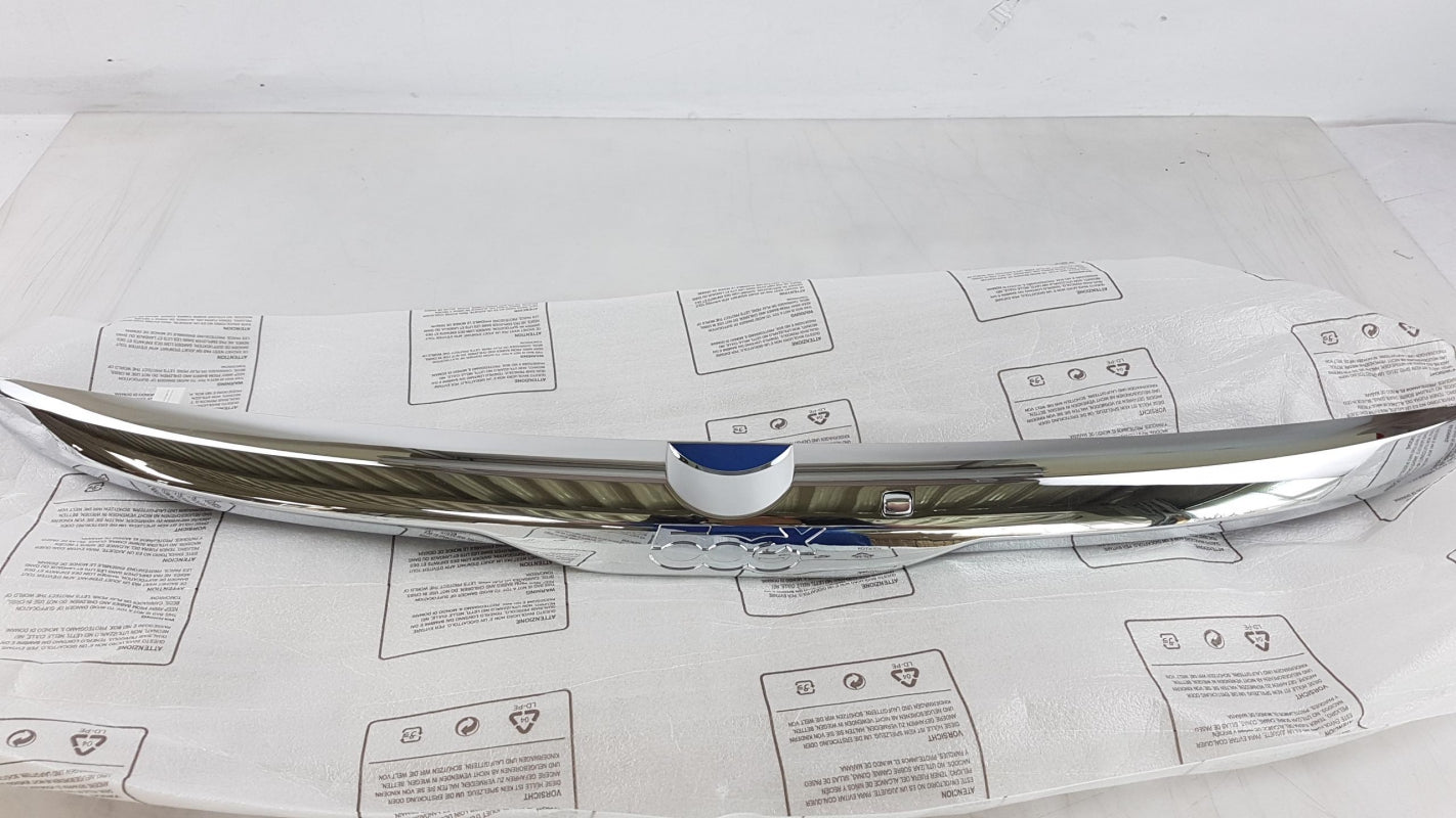 Original OE FIAT trunk handle 735635393 