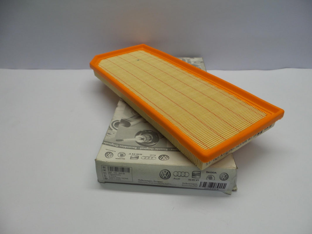 Original AUDI A3 VW Golf SEAT Leon Motor Luftfilter Filtereinsatz 06F133843B