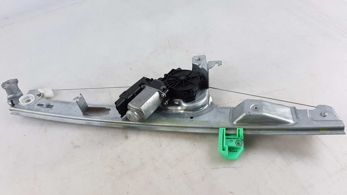 Original RENAULT Scenic II Fensterheber elektr. vorne rechts 8200646838.